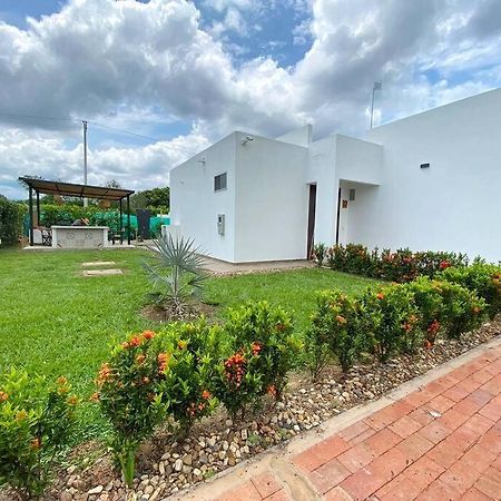 Casa Palma Roja Boutique , Piscina Privada Villa Carmen de Apicalá Exterior photo