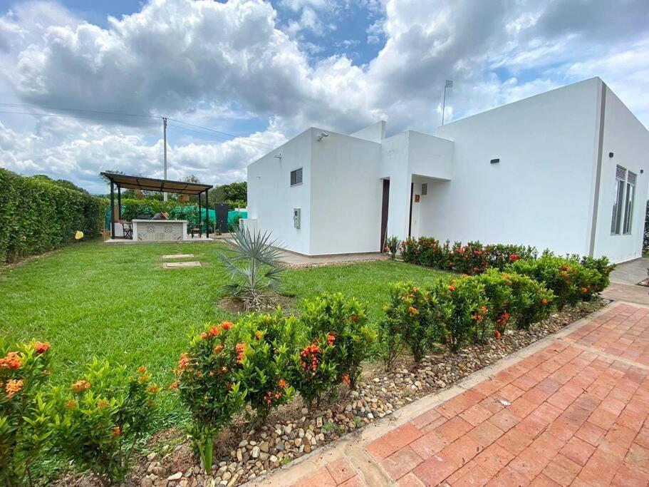Casa Palma Roja Boutique , Piscina Privada Villa Carmen de Apicalá Exterior photo